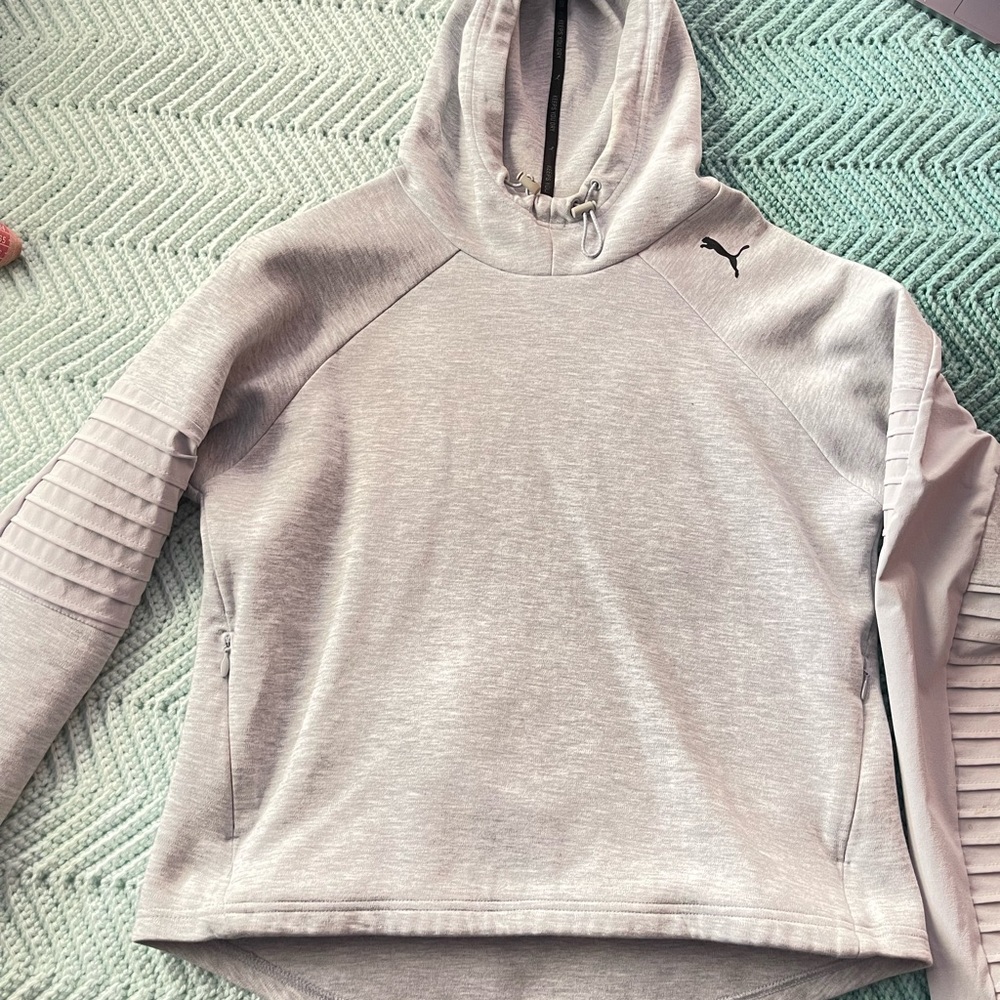 Puma Gray Hooded Sweater with Ribbed Cuffs